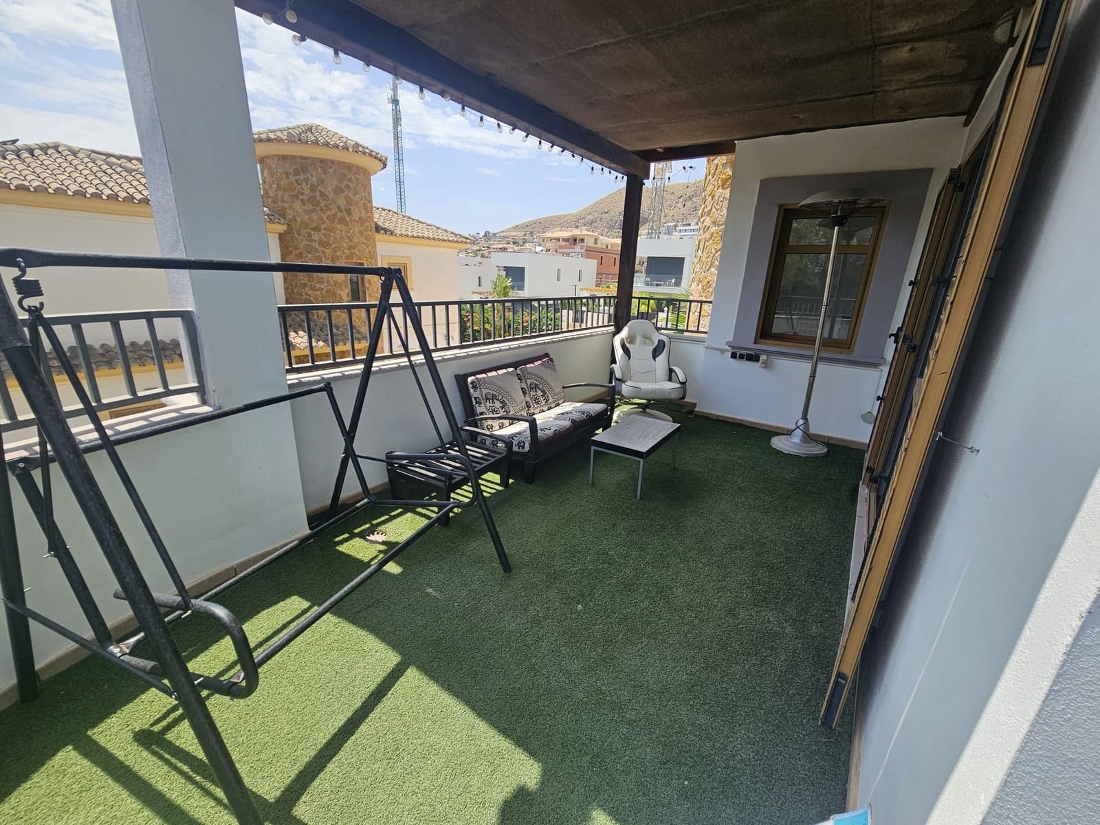 Chalet de 3 habitaciones en Finestrat en venta con piscina - 625.000 € (Ref: 9076661)