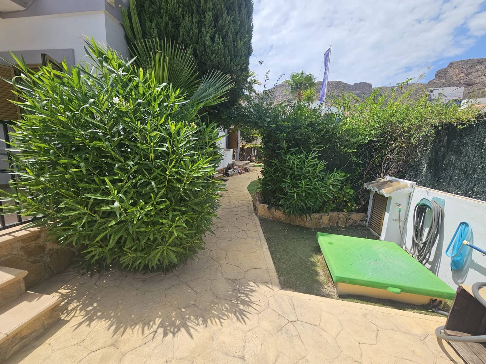 Chalet de 3 habitaciones en Finestrat en venta con piscina - 625.000 € (Ref: 9076661)