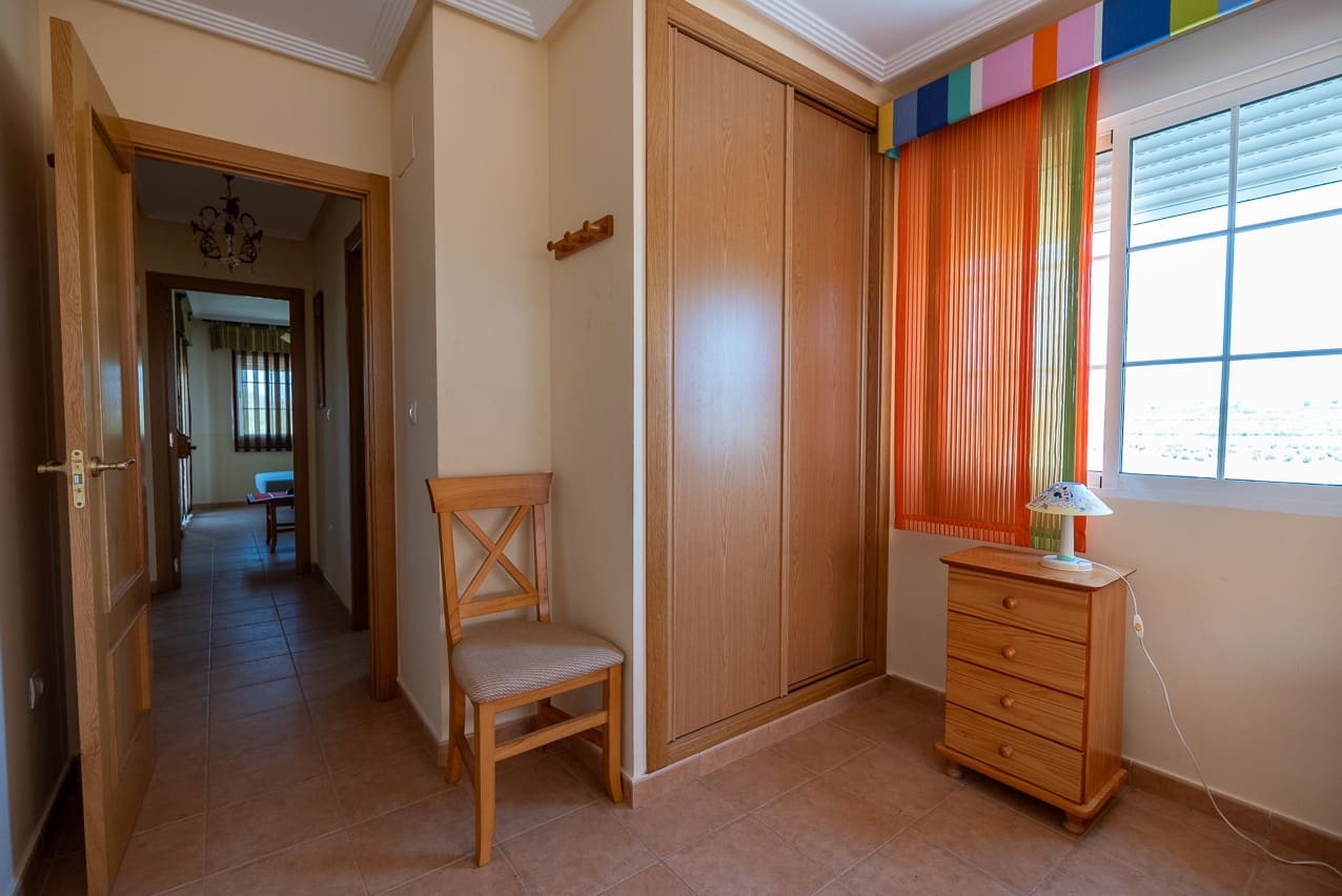 2 soveværelse Lejlighed til salg i Ubeda med swimmingpool - € 107.000 (Ref: 9096968)