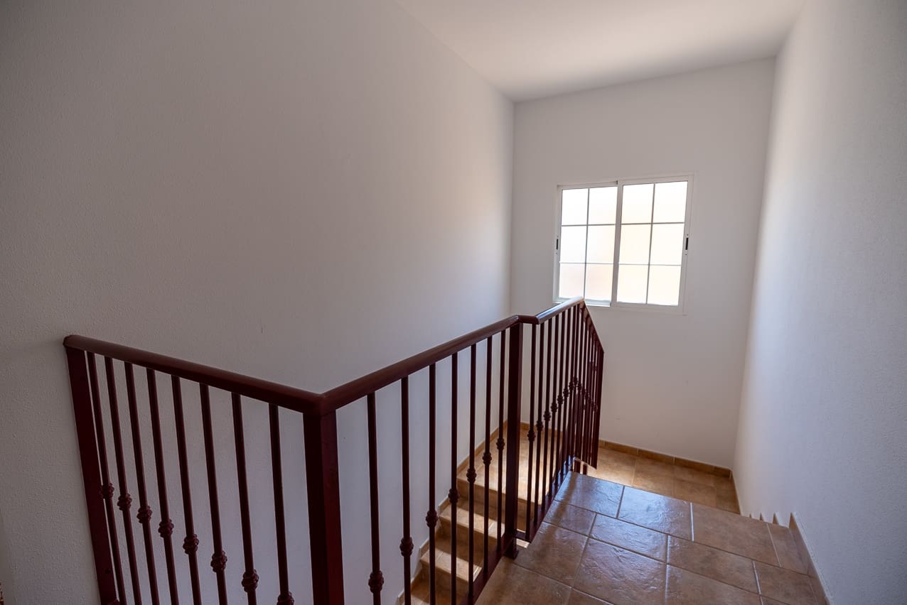 2 soveværelse Lejlighed til salg i Ubeda med swimmingpool - € 107.000 (Ref: 9096968)