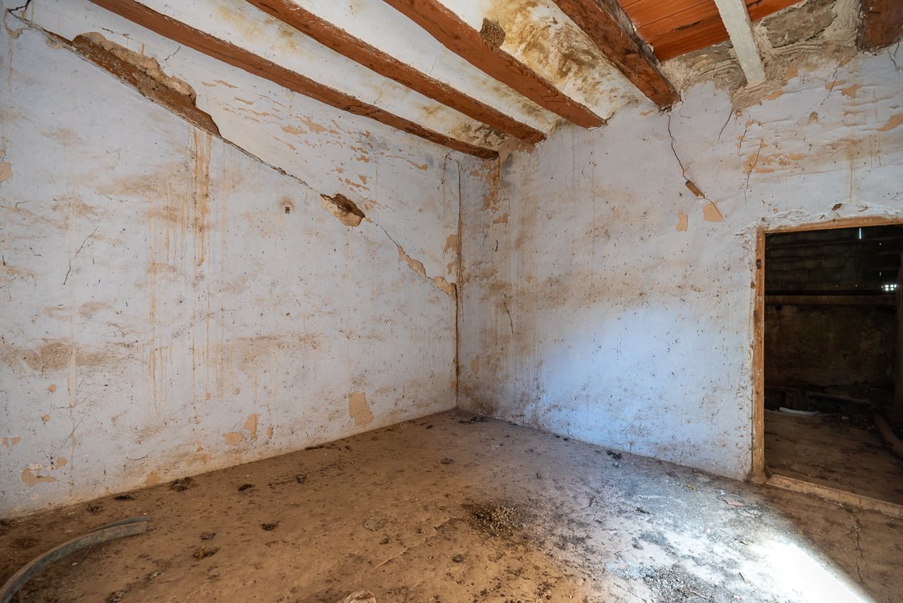 7 soverom Finca/Herregård til salgs i Yecla med svømmebasseng - € 49 950 (Ref: 9107791)