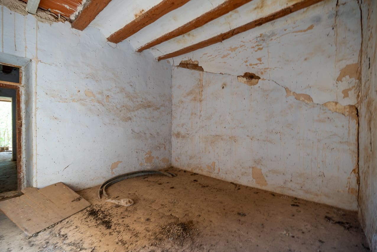 7 soverom Finca/Herregård til salgs i Yecla med svømmebasseng - € 49 950 (Ref: 9107791)