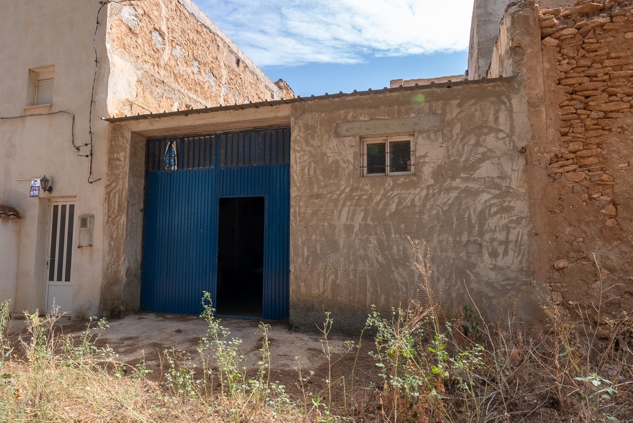 7 soverom Finca/Herregård til salgs i Yecla med svømmebasseng - € 49 950 (Ref: 9107791)