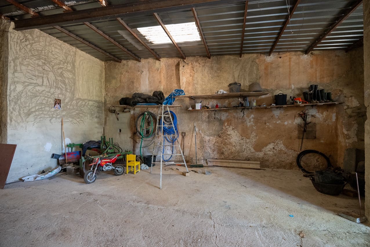 7 soverom Finca/Herregård til salgs i Yecla med svømmebasseng - € 49 950 (Ref: 9107791)