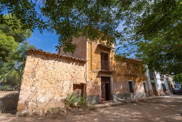 7 soverom Finca/Herregård til salgs i Yecla med svømmebasseng - € 49 950 (Ref: 9107791)