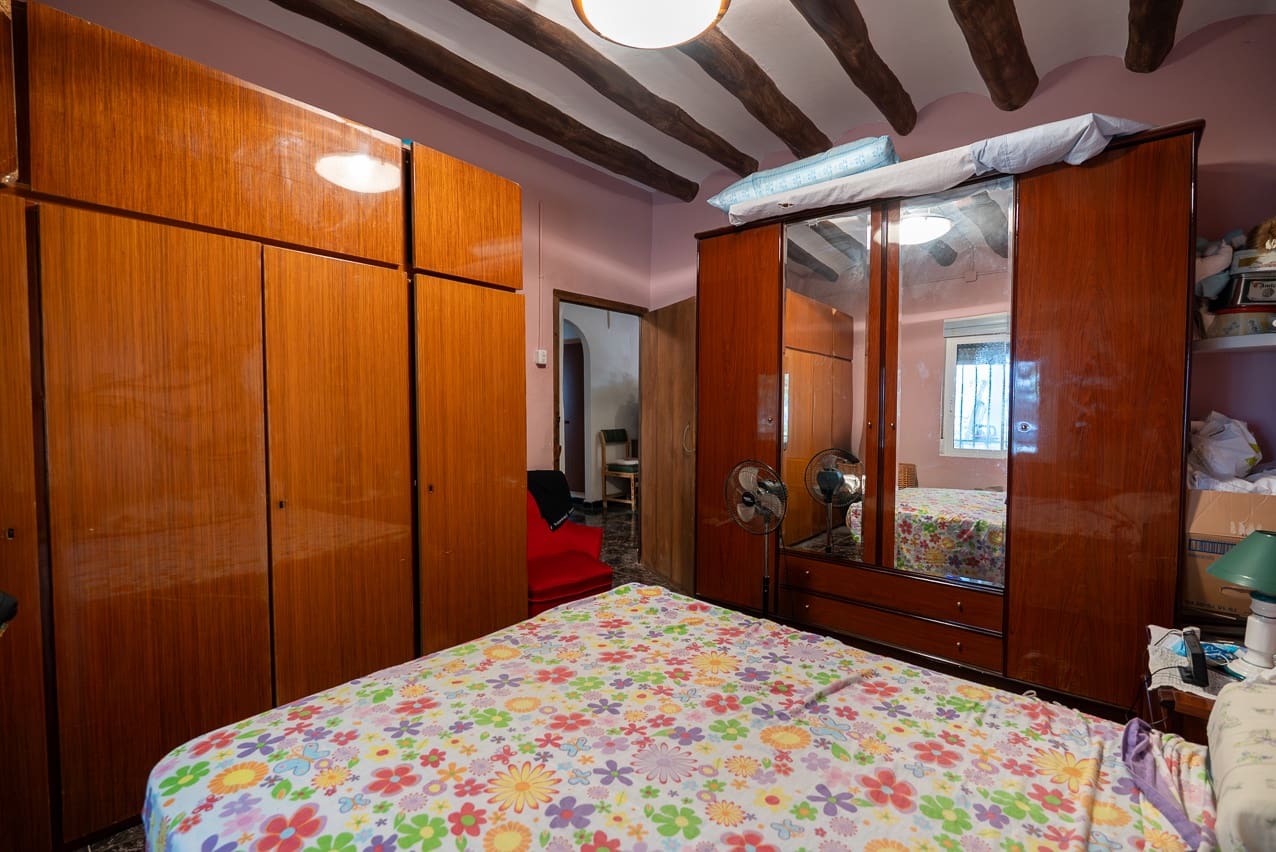 3 bedroom Finca/Country House for sale in Pinoso with pool - € 145,000 (Ref: 9128897)