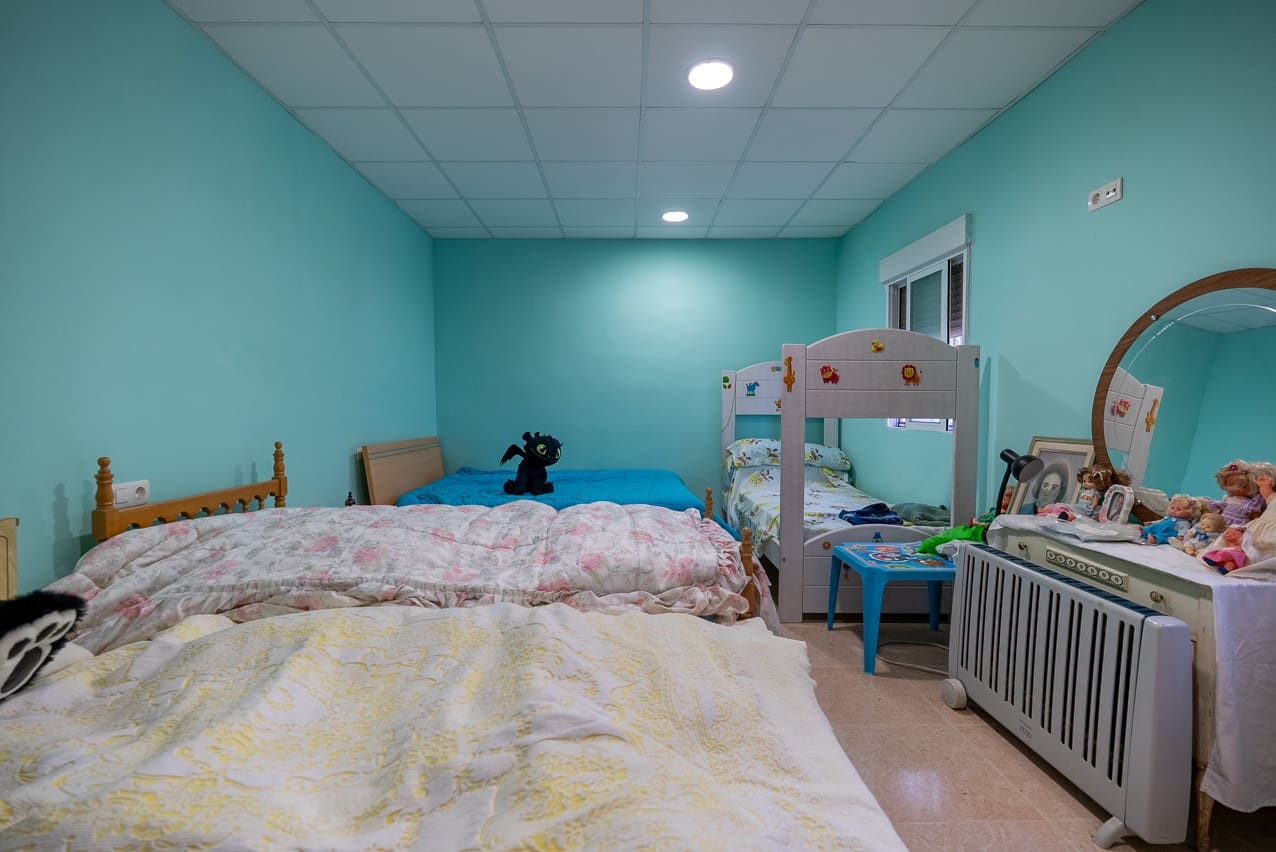 3 bedroom Finca/Country House for sale in Pinoso with pool - € 145,000 (Ref: 9128897)