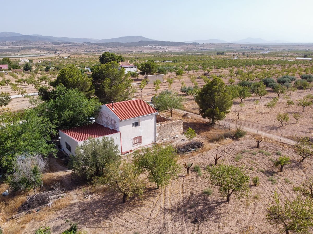 3 bedroom Finca/Country House for sale in Pinoso with pool - € 145,000 (Ref: 9128897)