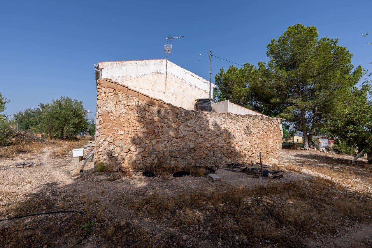 3 sovrum Finca/Hus på landet till salu i Pinoso med pool - 159 000 € (Ref: 9128897)