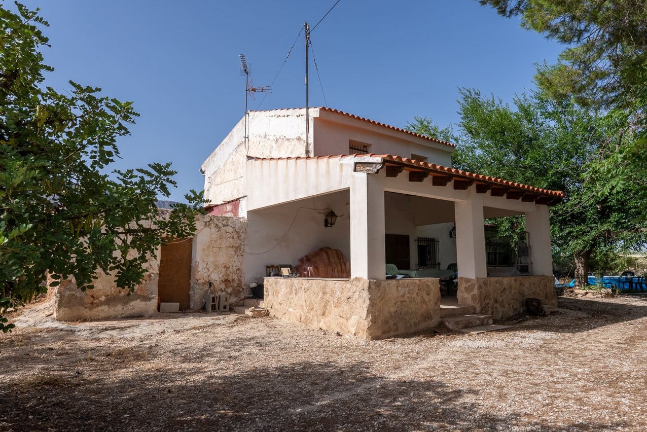 3 sovrum Finca/Hus på landet till salu i Pinoso med pool - 159 000 € (Ref: 9128897)