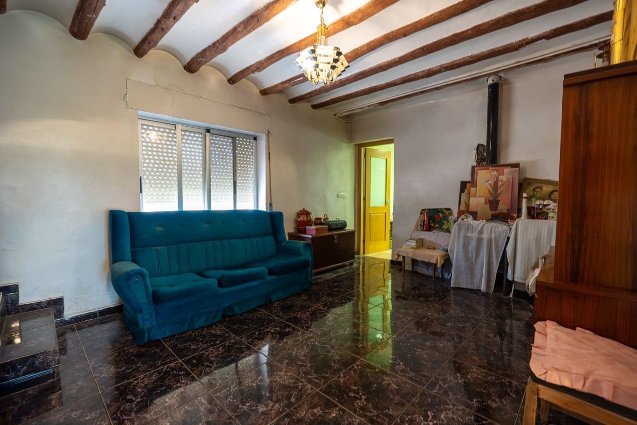 3 sovrum Finca/Hus på landet till salu i Pinoso med pool - 159 000 € (Ref: 9128897)