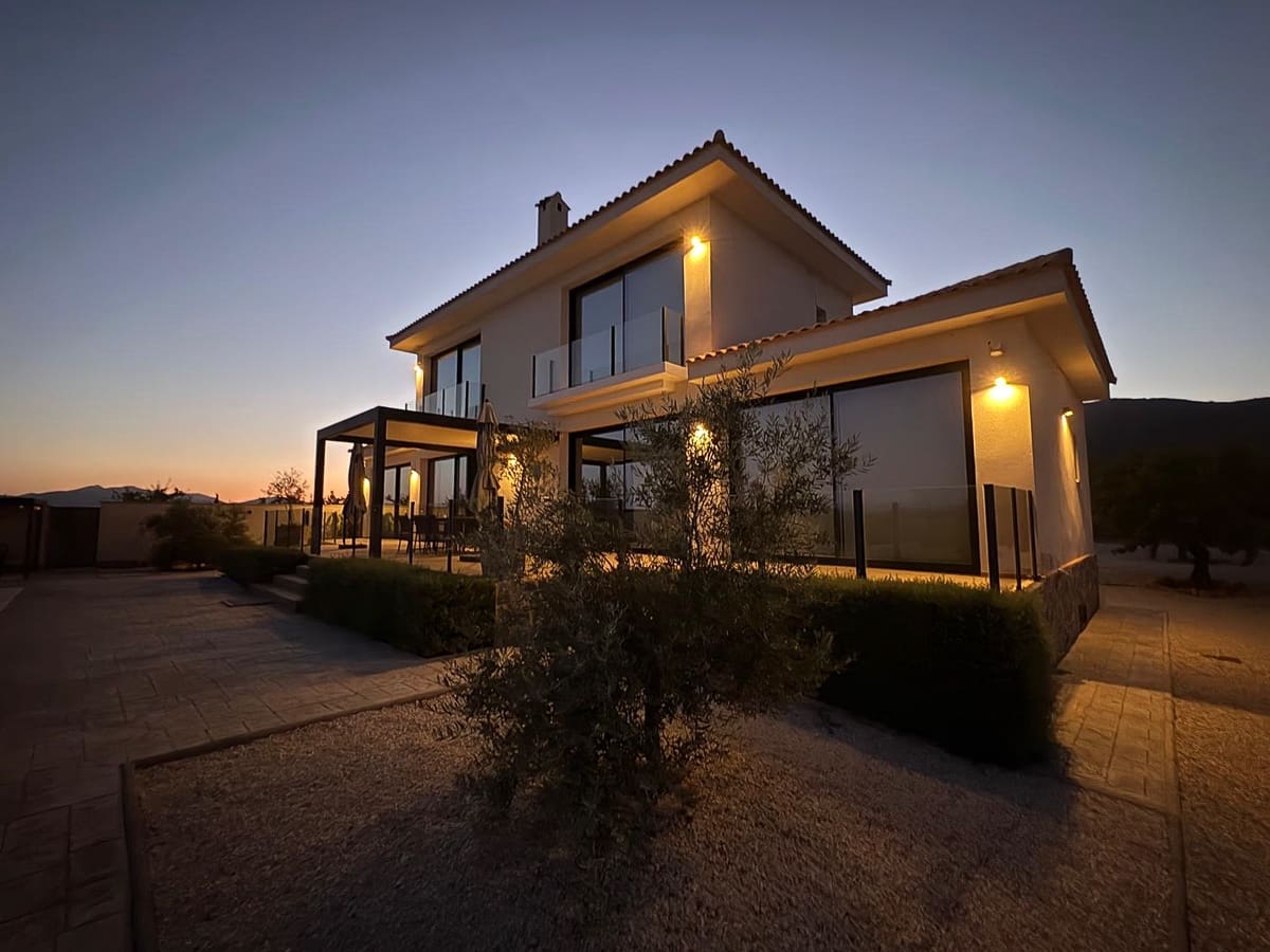 4 chambre Villa/Maison à vendre à Lel avec piscine - 669 950 € (Ref: 9150973)