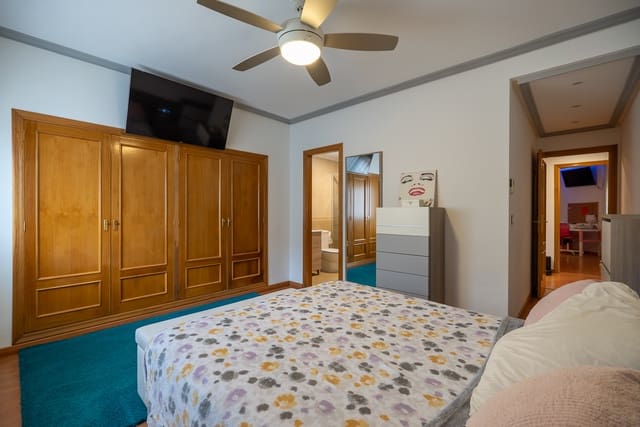 3 quarto Apartamento para venda em Pinoso com piscina - 149 950 € (Ref: 9158830)