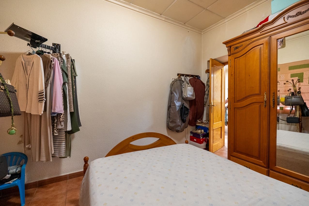 3 soveværelse Finca/Landehus til salg i Yecla med swimmingpool - € 210.000 (Ref: 9160353)