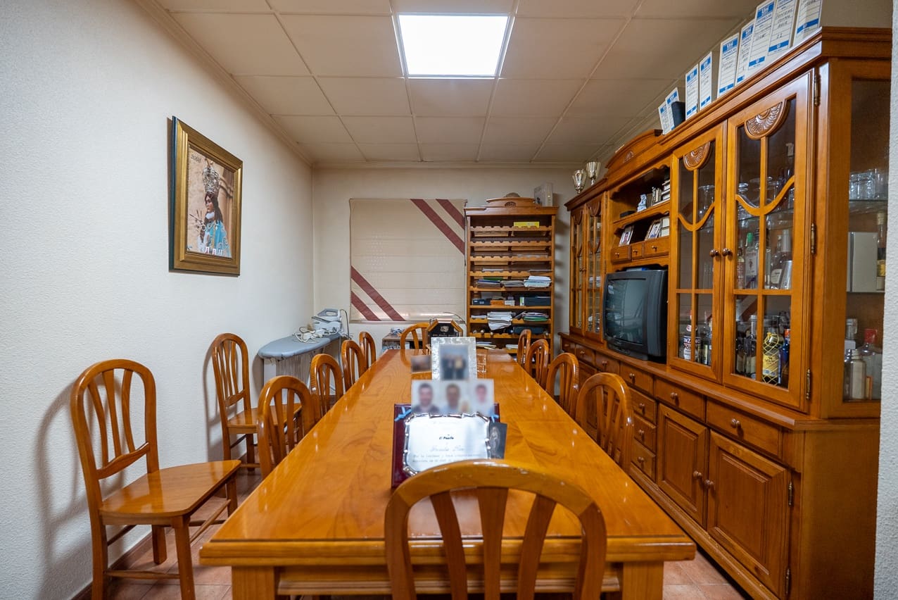 3 soveværelse Finca/Landehus til salg i Yecla med swimmingpool - € 210.000 (Ref: 9160353)