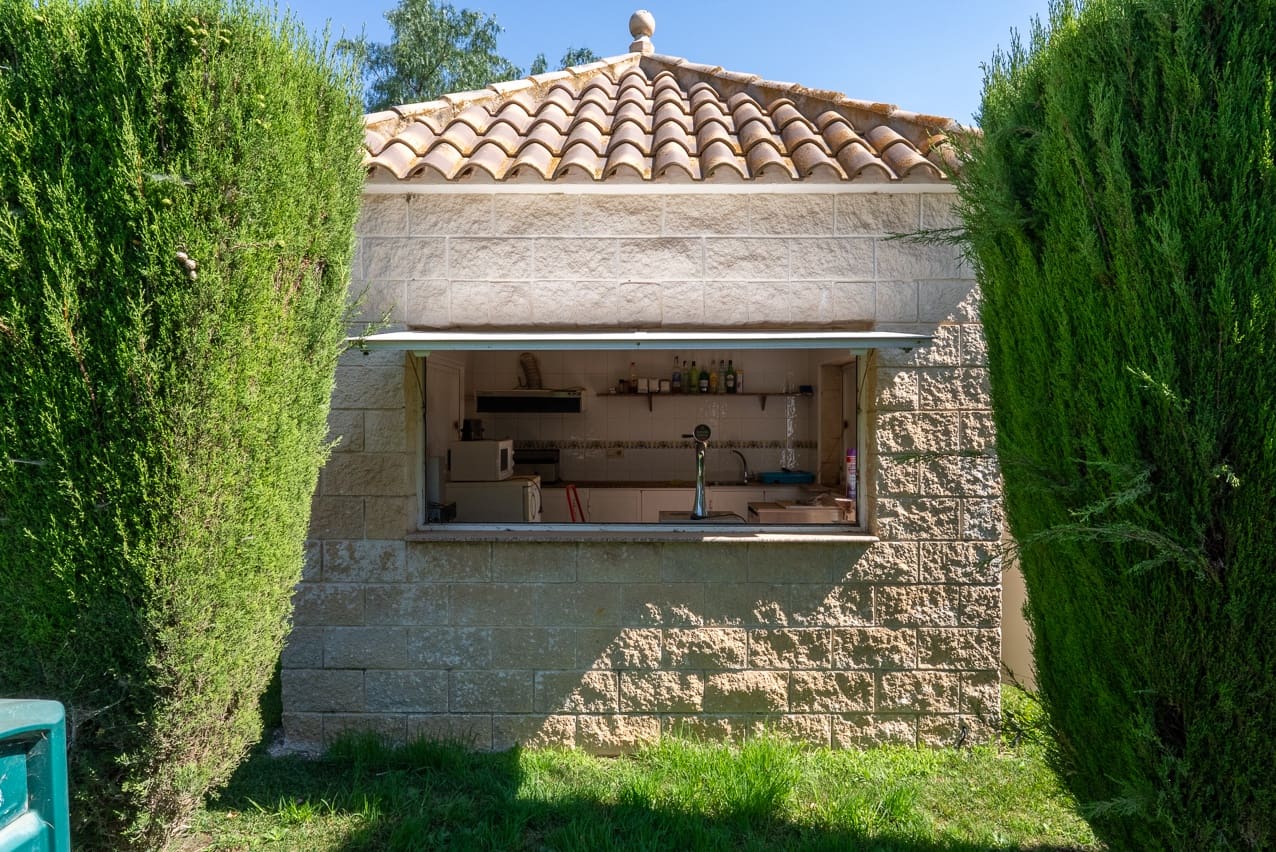 3 soveværelse Finca/Landehus til salg i Yecla med swimmingpool - € 210.000 (Ref: 9160353)