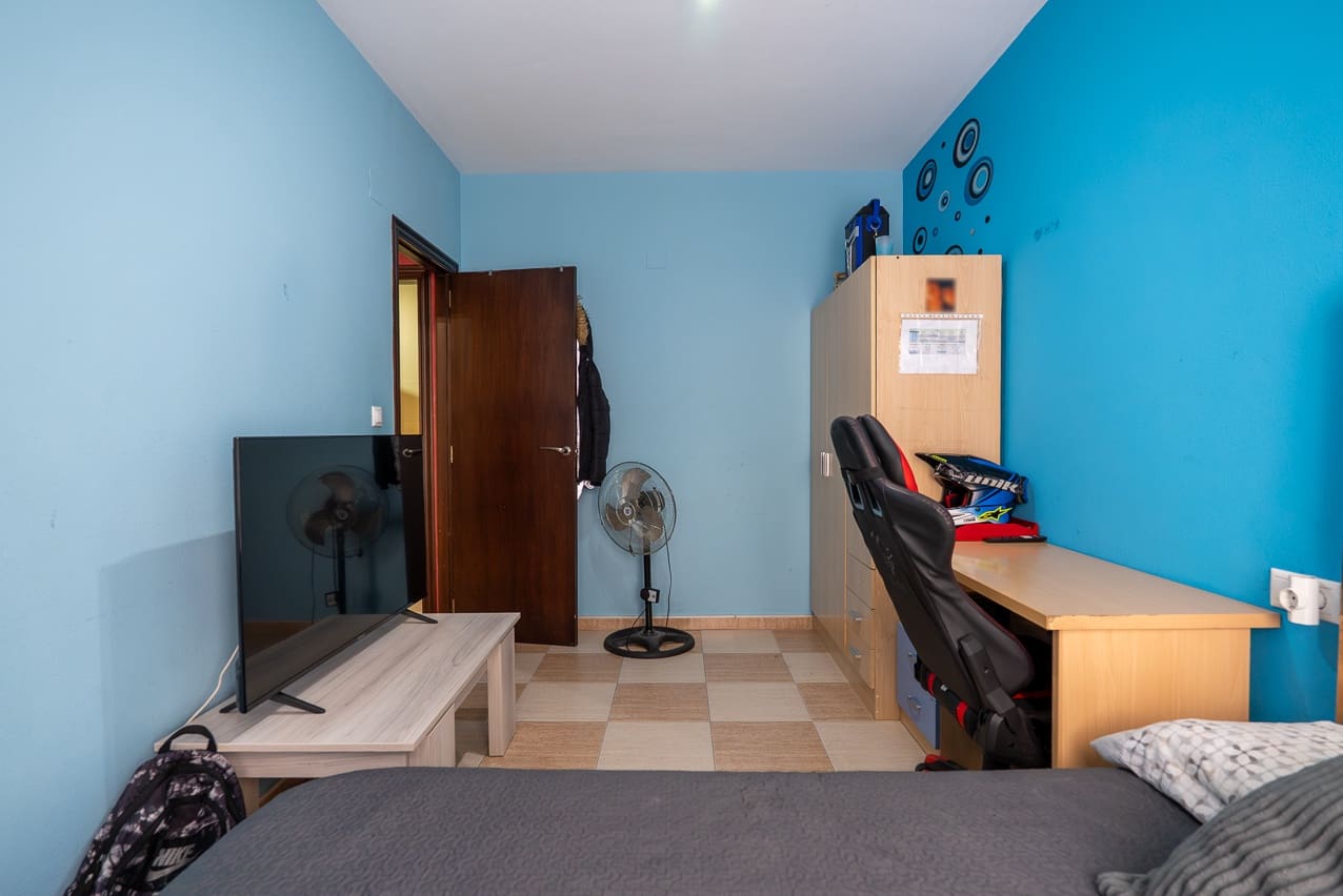 4 quarto Apartamento para venda em Pinoso com piscina - 149 950 € (Ref: 9160558)