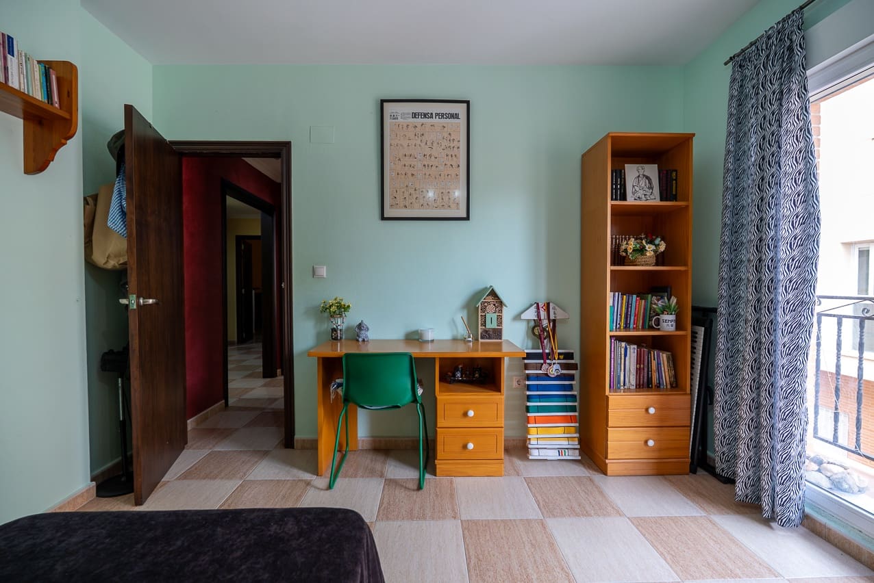 4 quarto Apartamento para venda em Pinoso com piscina - 149 950 € (Ref: 9160558)