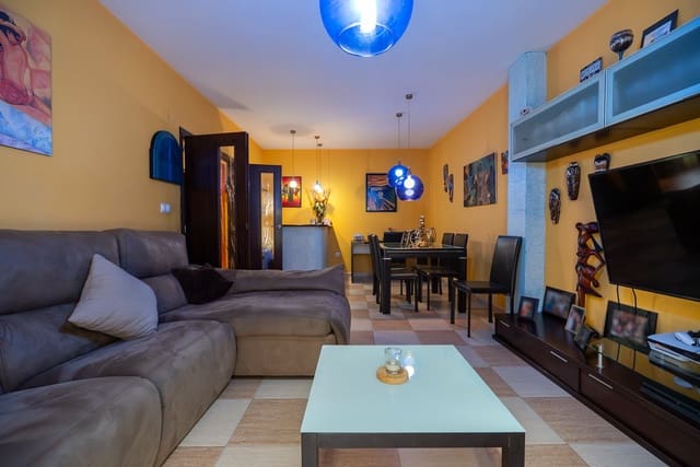 4 sypialnia Apartament na sprzedaż w Pinoso z basenem - 149 950 € (Ref: 9160558)