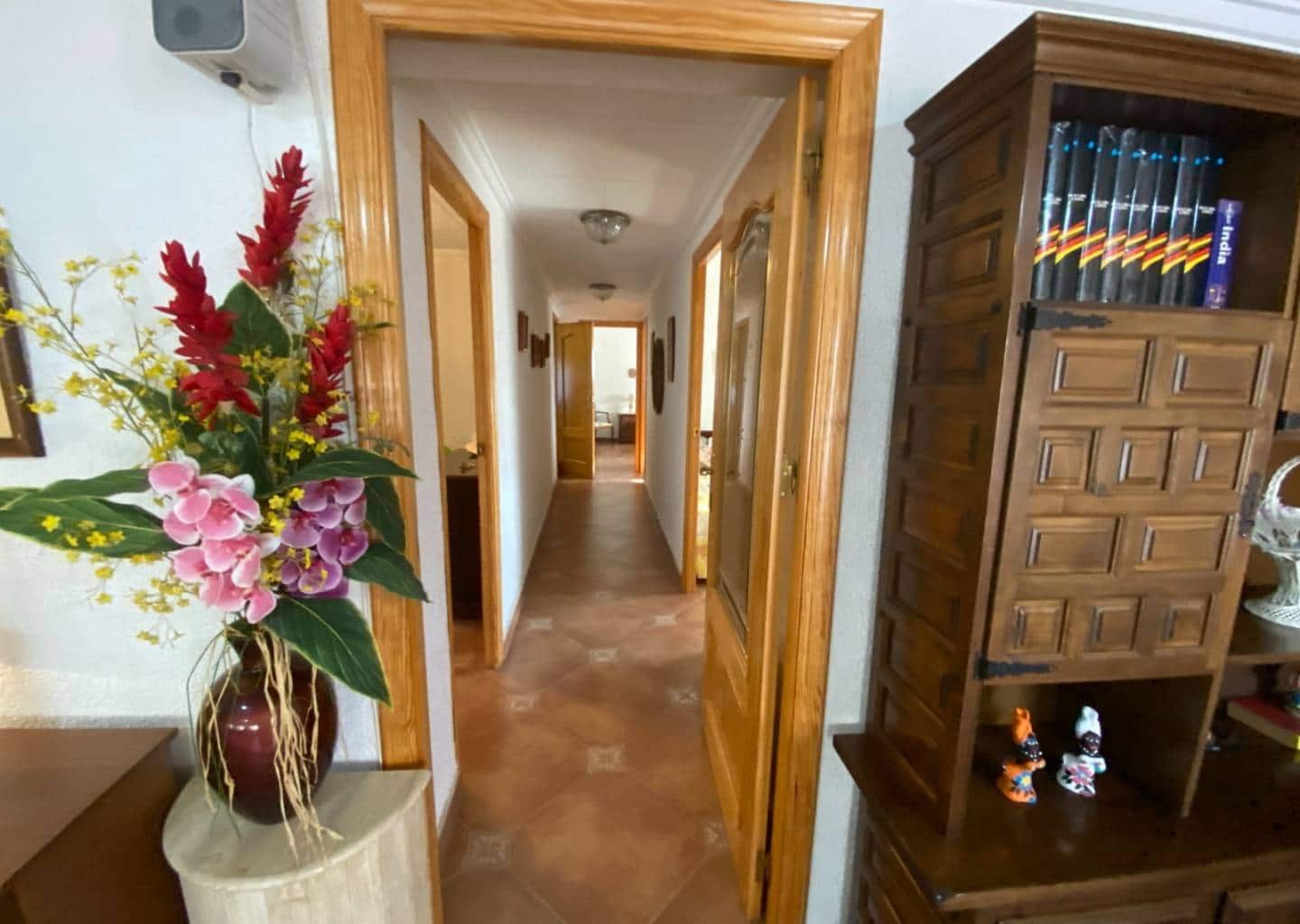 5 sovrum Villa till salu i Sax med pool - 299 995 € (Ref: 9184678)