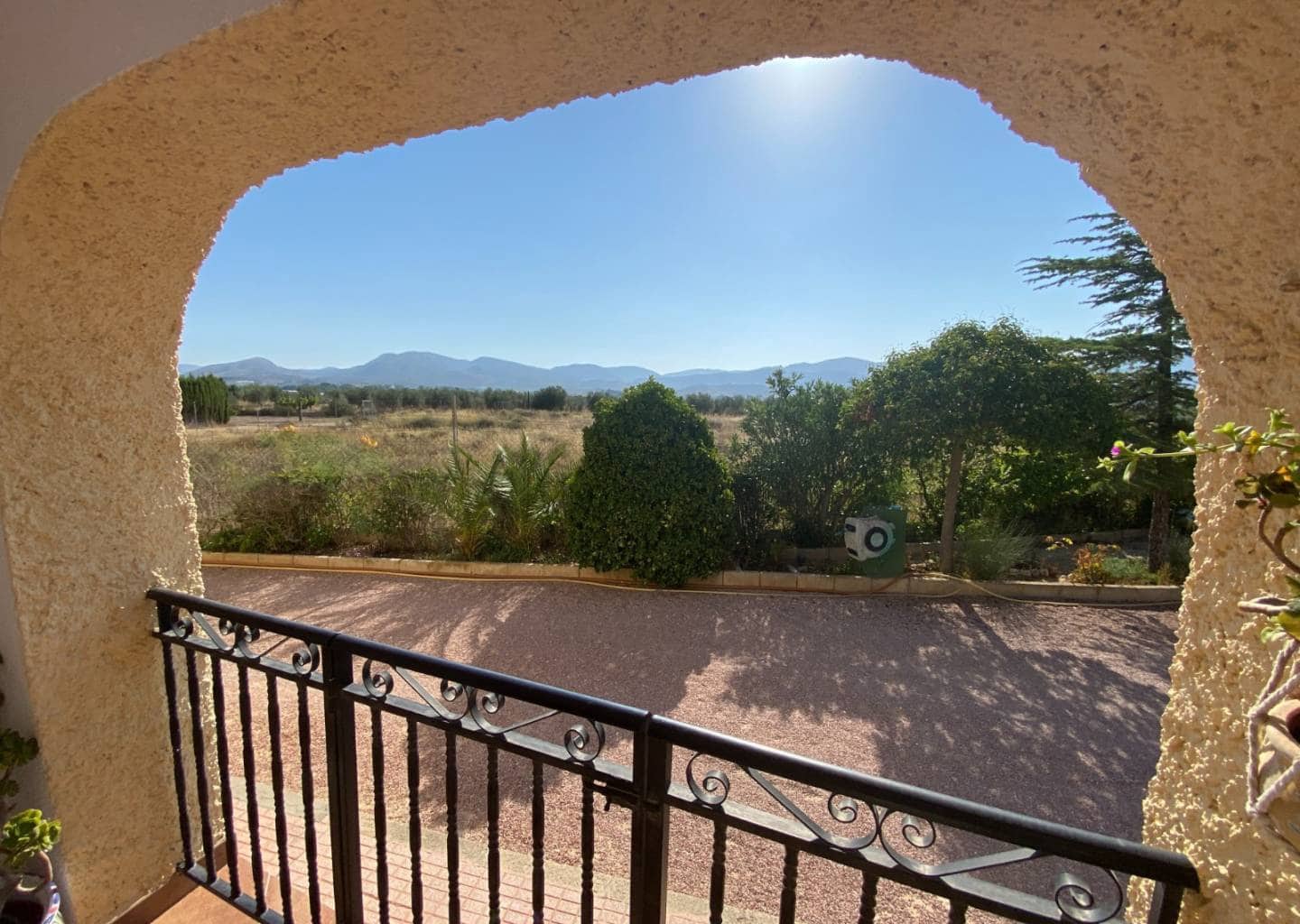 5 sovrum Villa till salu i Sax med pool - 299 995 € (Ref: 9184678)