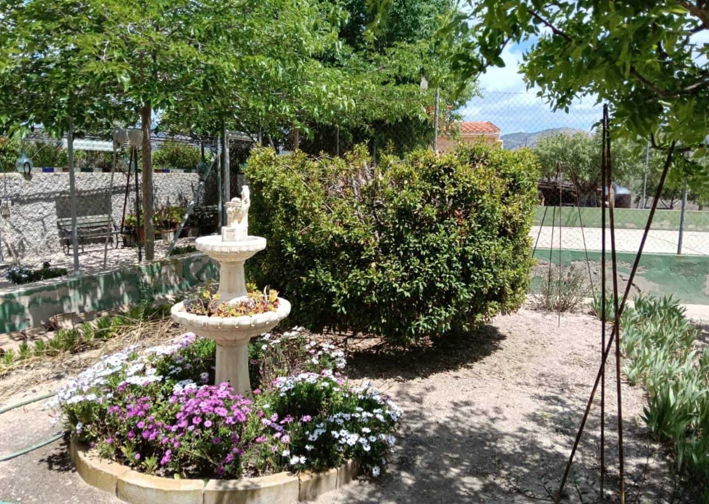 5 sovrum Villa till salu i Sax med pool - 299 995 € (Ref: 9184678)