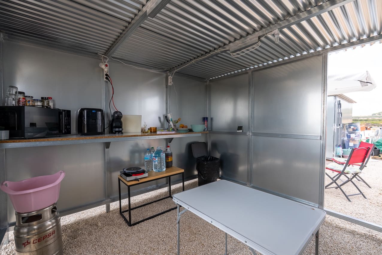 Grunde uden byggetilladelser til salg i Culebron - € 99.000 (Ref: 9187472)