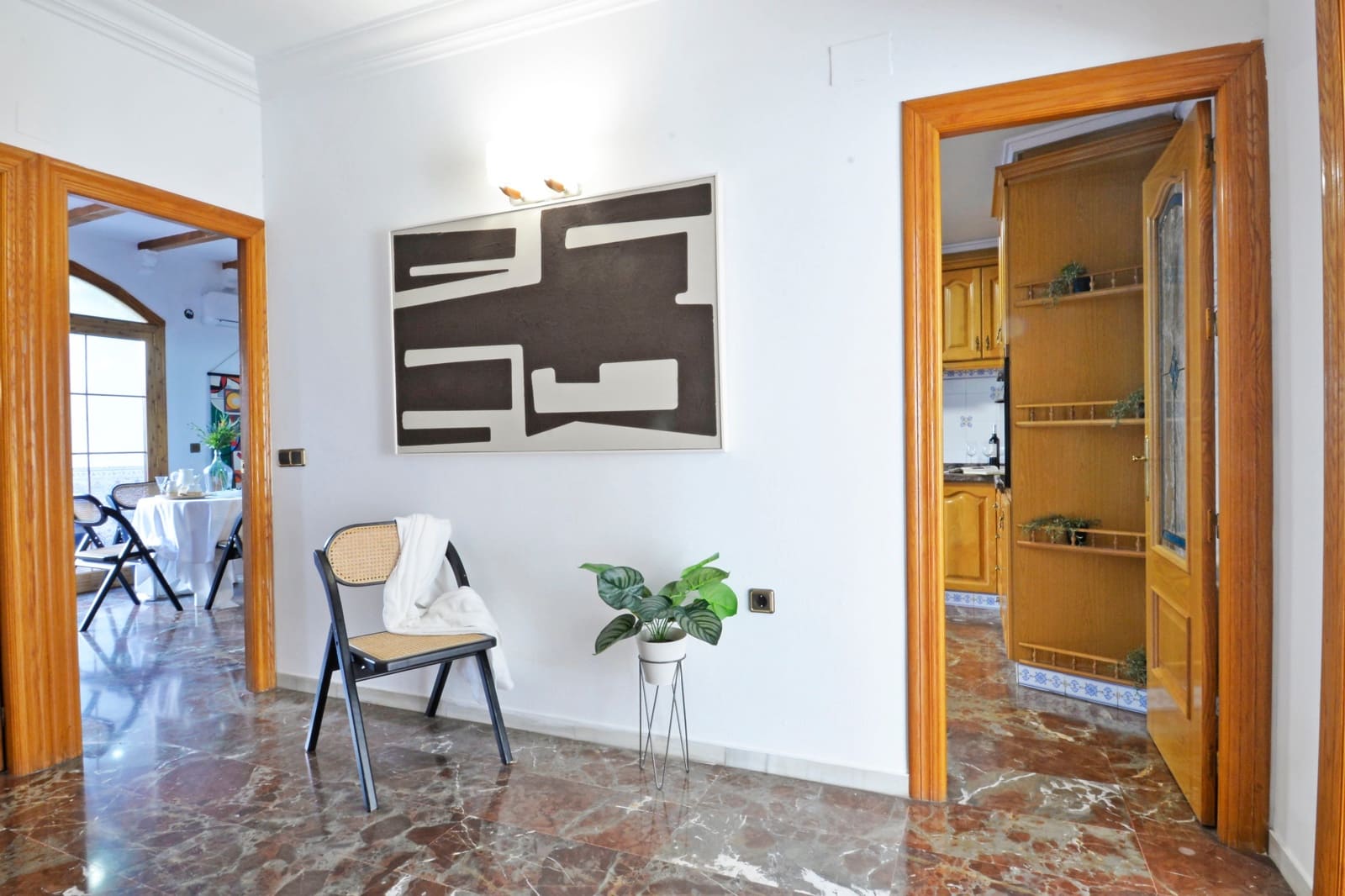 4 bedroom Townhouse for sale in Sax with pool - € 249,000 (Ref: 9194269)