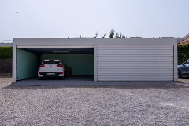 5 bedroom Villa for sale in Villena with pool - € 449,000 (Ref: 9207757)