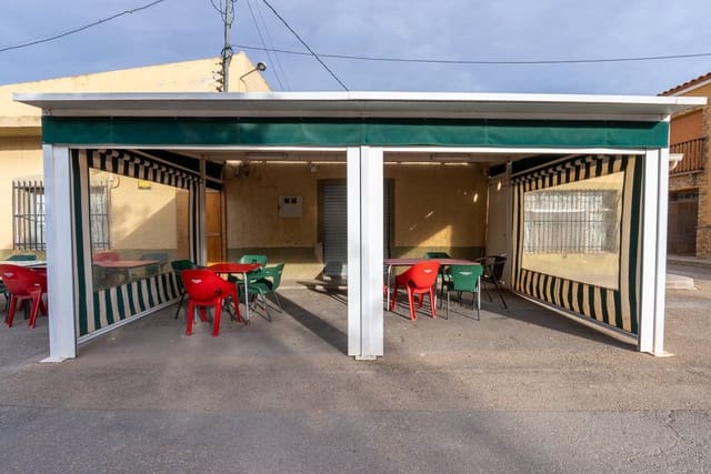 Ristorante/Bar in vendita in Pinoso con piscina - 480.000 € (Rif: 9216773)