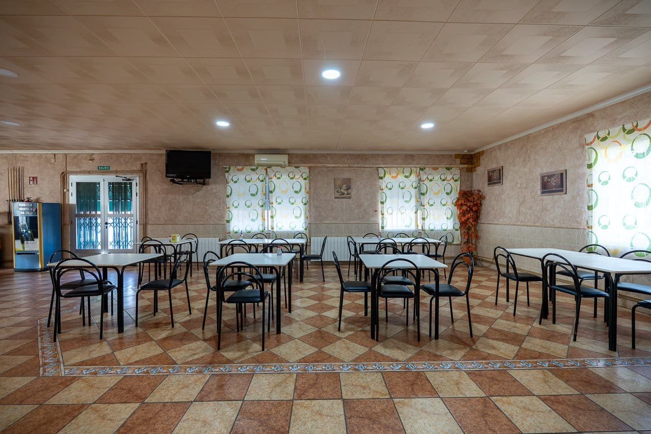 Restaurant/Bar til salgs i Pinoso med svømmebasseng - € 480 000 (Ref: 9216773)