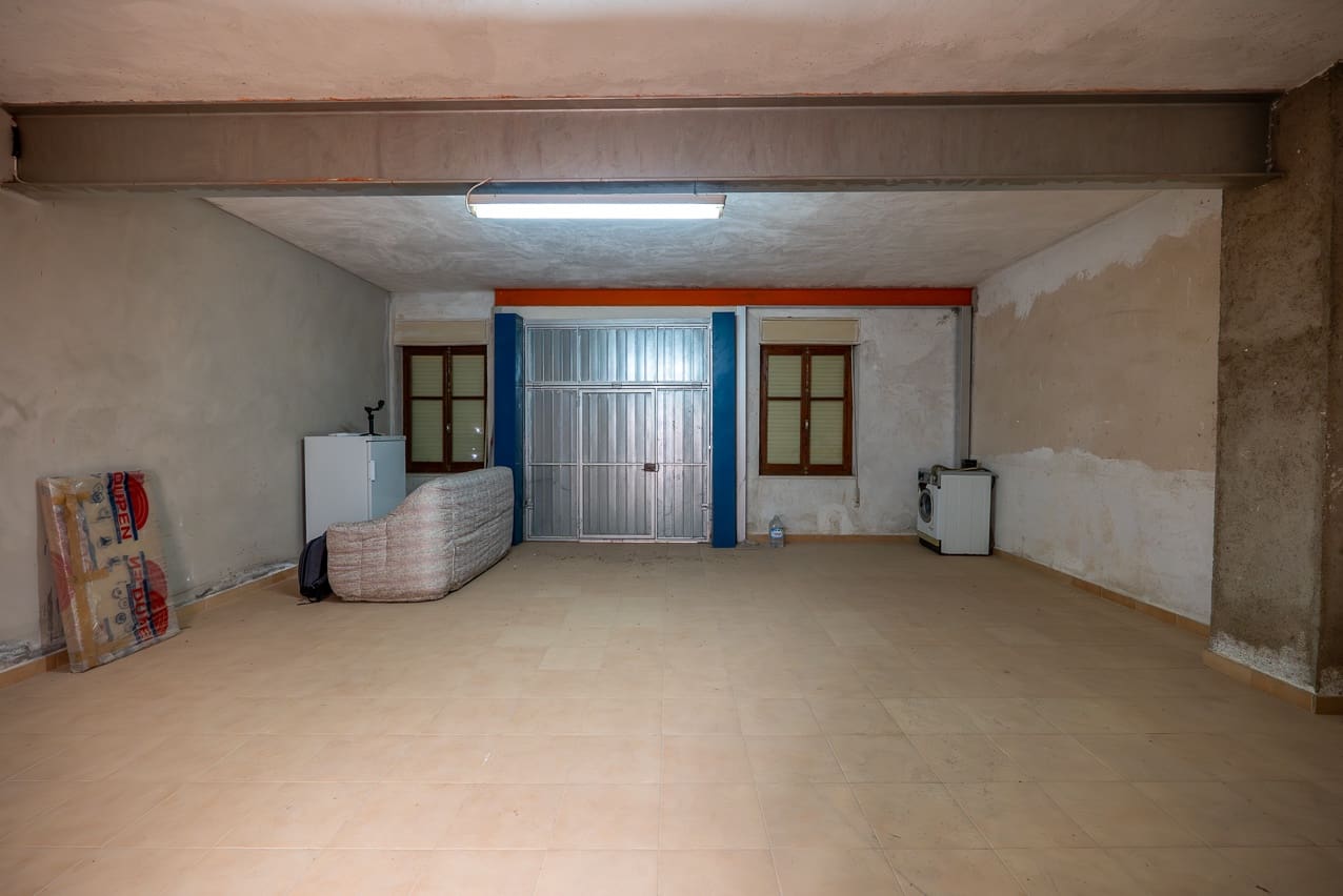 6 soverom Hus til salgs i Macisvenda med svømmebasseng - € 85 000 (Ref: 9221431)