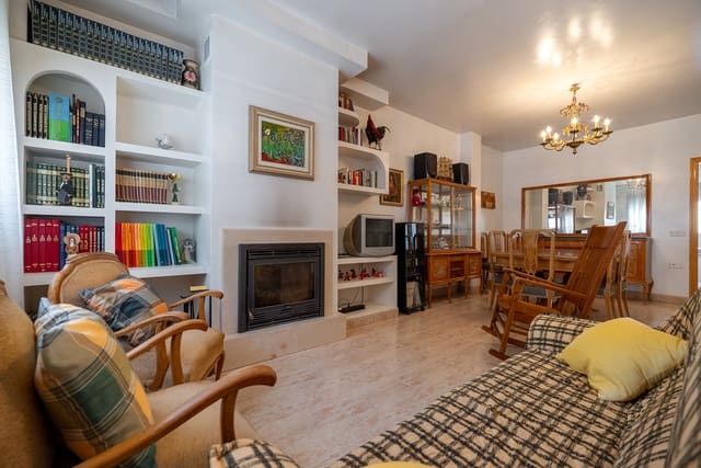 4 bedroom Townhouse for sale in Macisvenda, Abanilla with pool - € 265,000 (Ref: 9221432)