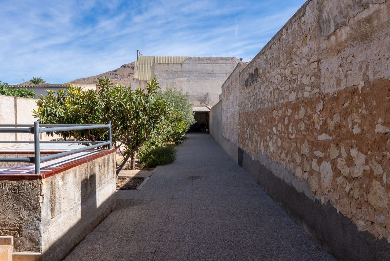 4 bedroom Townhouse for sale in Macisvenda with pool - € 265,000 (Ref: 9221432)