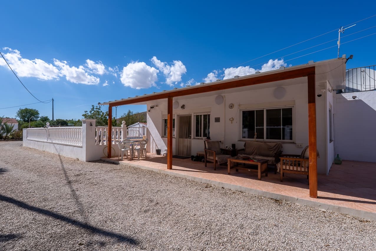 5 soverom Villa til salgs i Las Virtudes med svømmebasseng - € 365 000 (Ref: 9242453)