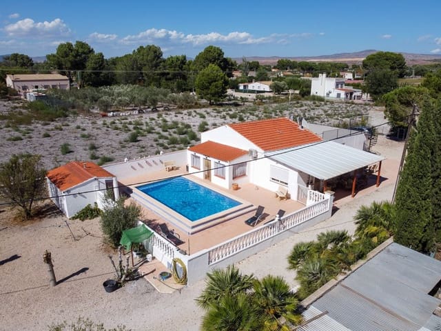 5 bedroom Villa for sale in Las Virtudes, Villena with pool - € 325,000 (Ref: 9242453)