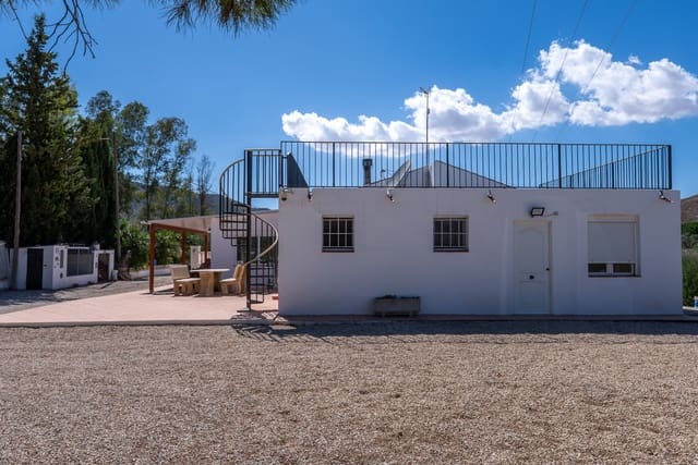 5 bedroom Villa for sale in Las Virtudes, Villena with pool - € 325,000 (Ref: 9242453)