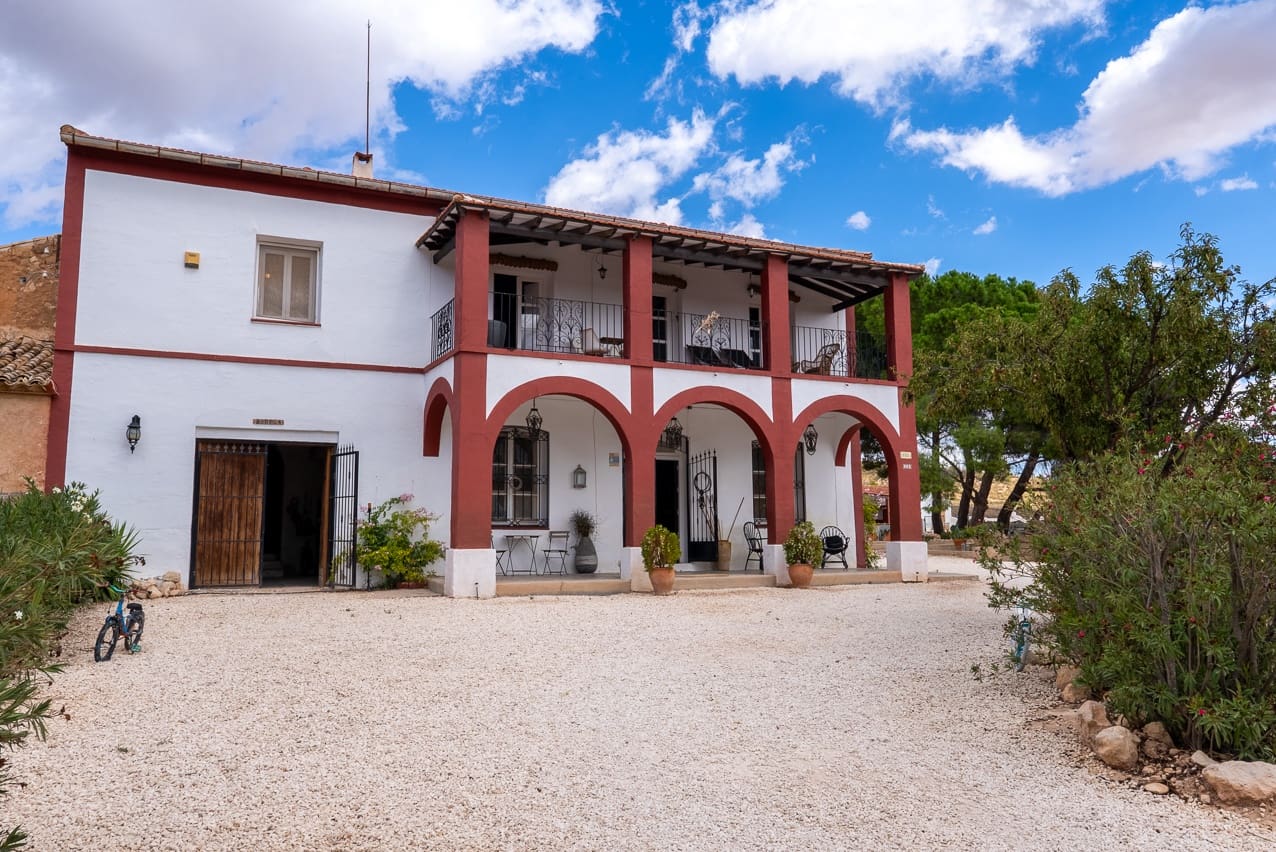 7 soverom Villa til salgs i La Alberquilla med svømmebasseng - € 425 000 (Ref: 9271487)