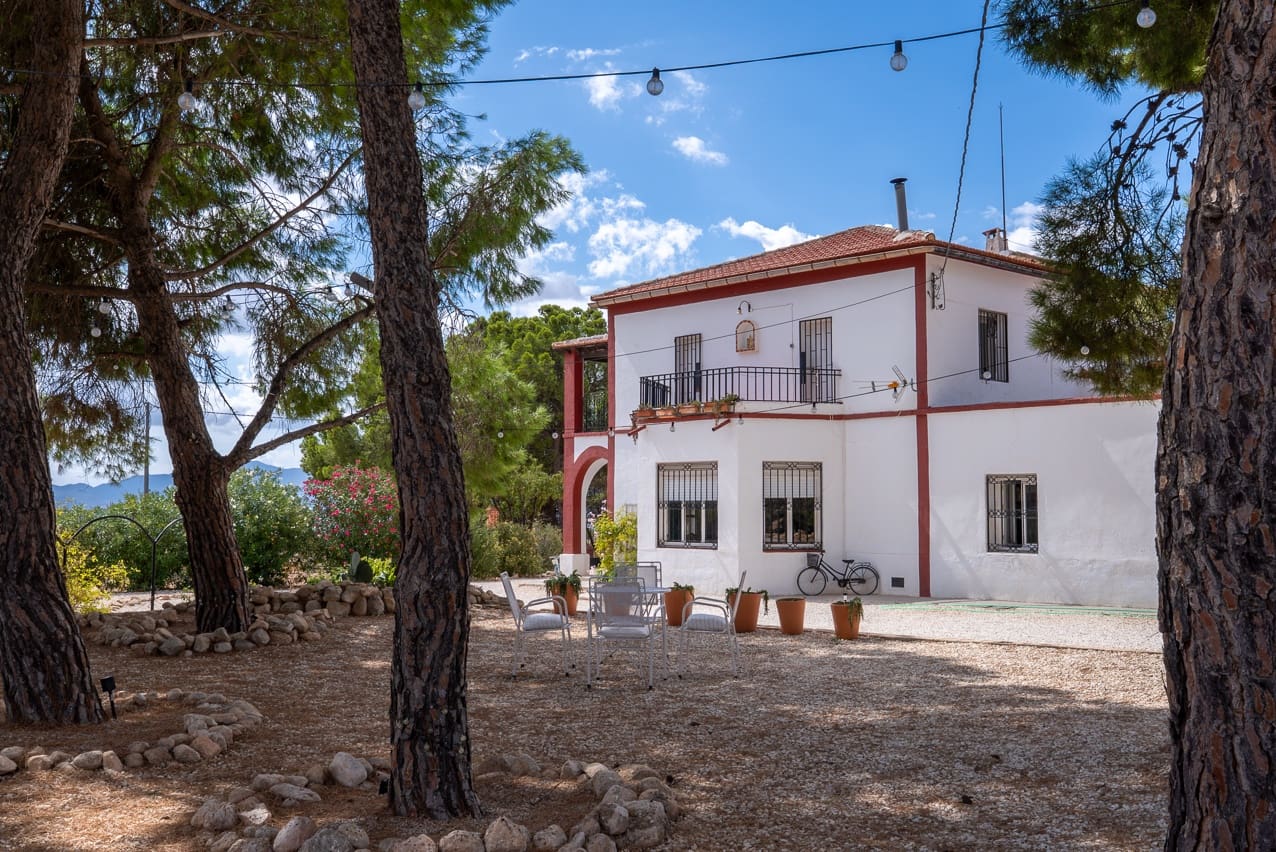 7 soverom Villa til salgs i La Alberquilla med svømmebasseng - € 425 000 (Ref: 9271487)