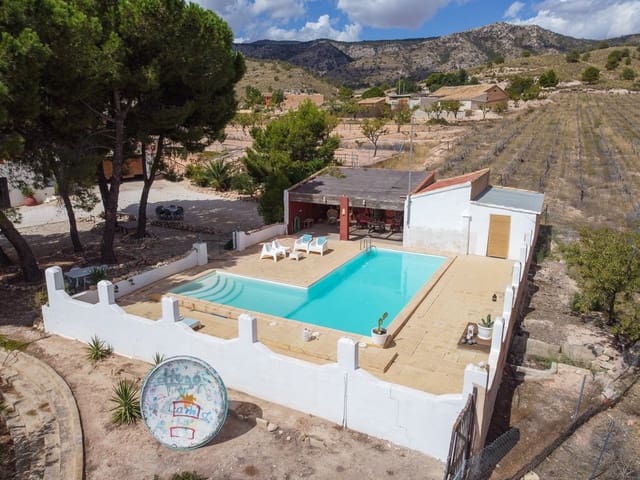7 soveværelse Villa til salg i La Alberquilla, Jumilla med swimmingpool - € 399.950 (Ref: 9271487)