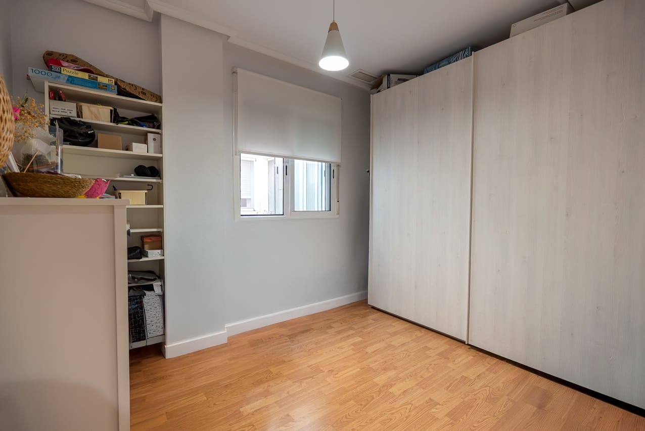 3 soveværelse Lejlighed til salg i Pinoso med swimmingpool - € 149.950 (Ref: 9308815)