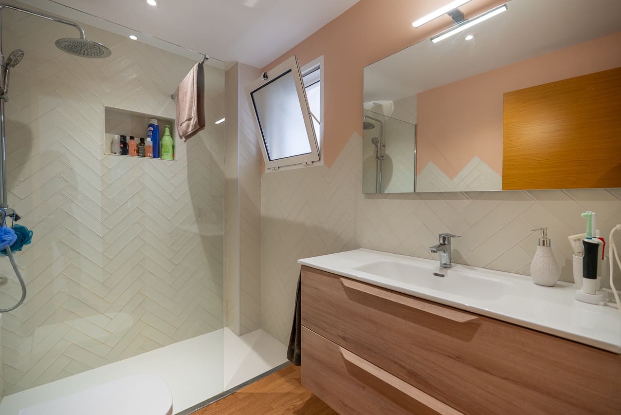 3 soveværelse Lejlighed til salg i Pinoso med swimmingpool - € 149.950 (Ref: 9308815)