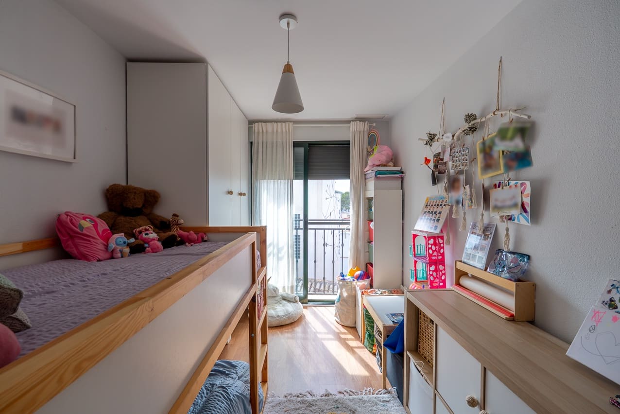 3 soveværelse Lejlighed til salg i Pinoso med swimmingpool - € 149.950 (Ref: 9308815)