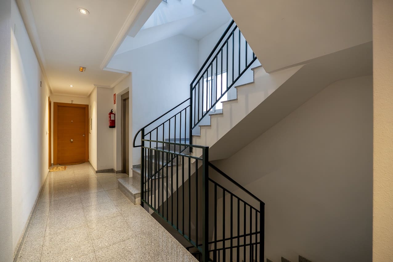 3 soveværelse Lejlighed til salg i Pinoso med swimmingpool - € 149.950 (Ref: 9308815)