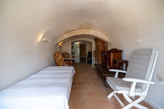 4 soveværelse Hulehus til salg i Algayat, La Romana med swimmingpool - € 149.950 (Ref: 9312066)