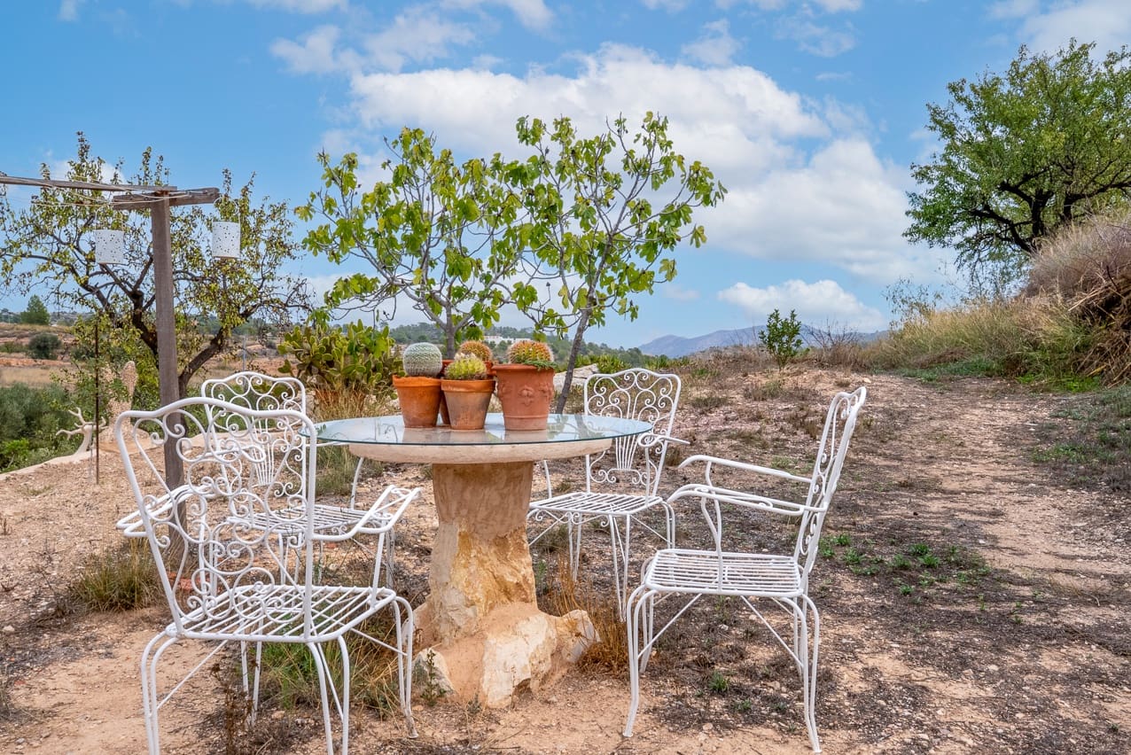 5 sovrum Finca/Hus på landet till salu i La Romana med pool - 270 000 € (Ref: 9312067)