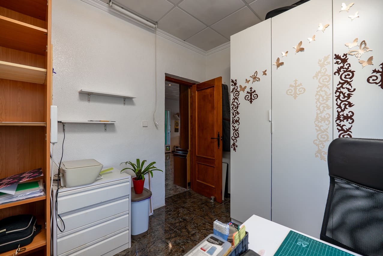 5 slaapkamer Finca/Landhuis te koop in Macisvenda met zwembad - € 285.000 (Ref: 9312068)