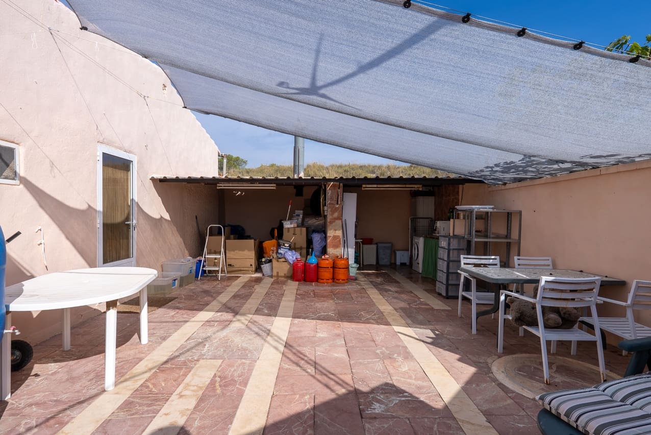 5 slaapkamer Finca/Landhuis te koop in Macisvenda met zwembad - € 285.000 (Ref: 9312068)