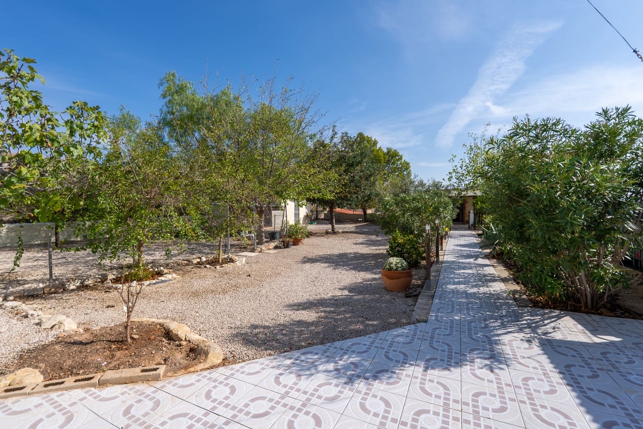 5 slaapkamer Finca/Landhuis te koop in Macisvenda met zwembad - € 285.000 (Ref: 9312068)