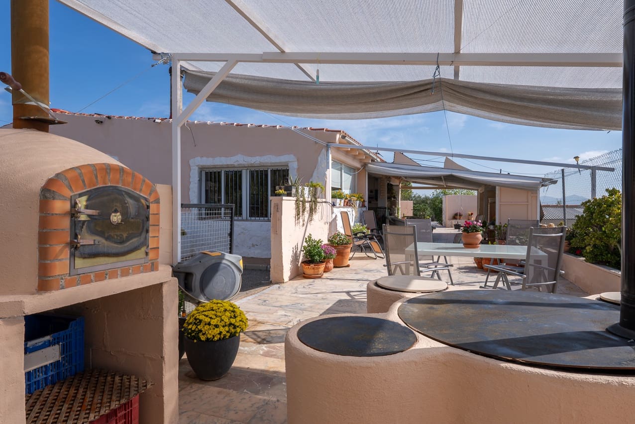 5 slaapkamer Finca/Landhuis te koop in Macisvenda met zwembad - € 285.000 (Ref: 9312068)